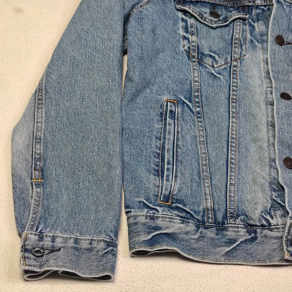 Levi's Men Trucker Jacket S Blue Denim 72334 Light Wash Classic Jean Jacket - Picture 5 of 12
